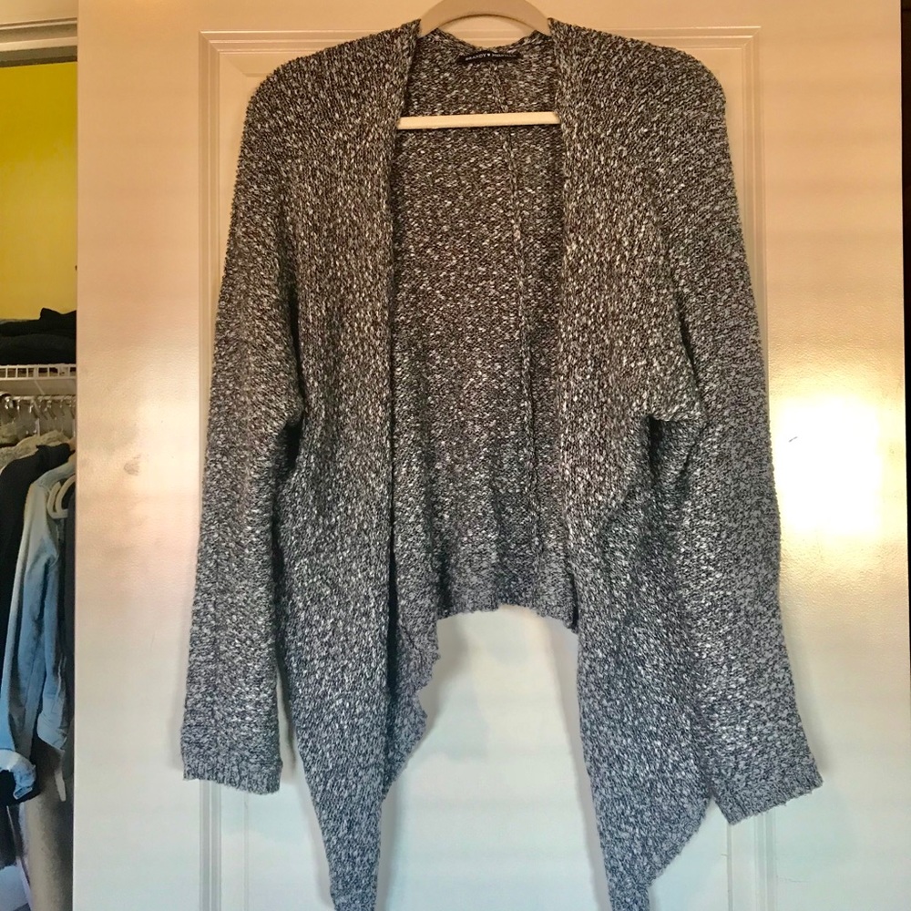 Brandy Melville Cardigan